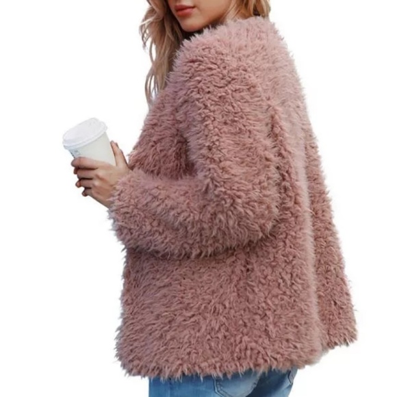 PINK FAUX FUR JACKET - Picture 2 of 2